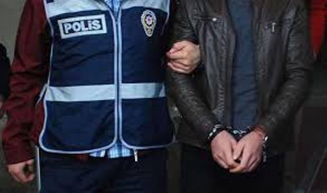   GÖÇMEN KAÇAKÇILARI TUTUKLANDI